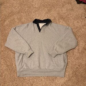Brandy Melville Gray Crewneck Sweater